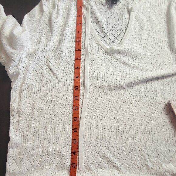 Torrid white open knit lightweight sweater with drawstring at neck size 0 or M/L - Picture 12 of 12